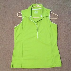 Women’s sleeveless golf shirt